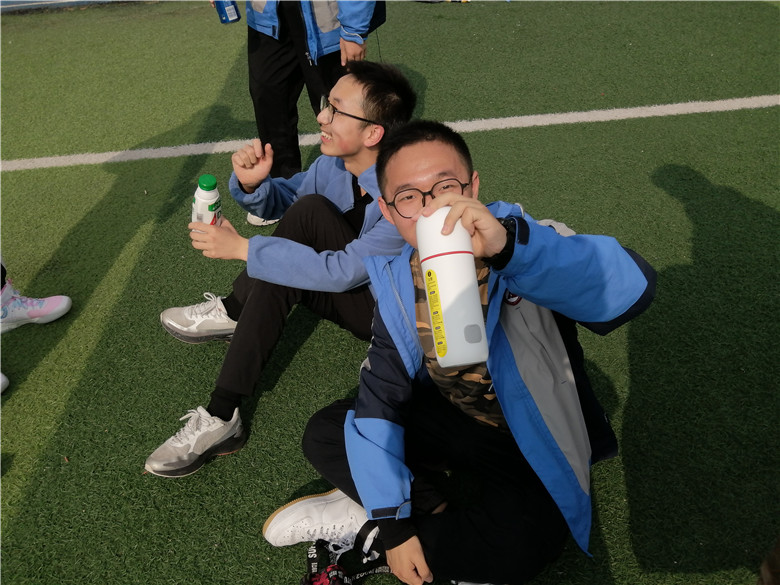 趣味運動哪家強，十六奪魁意氣昂